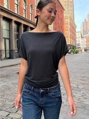 Brandy melville black Adelia  top